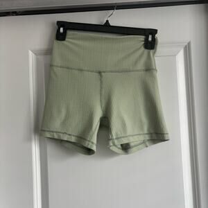 Stone Fox Active Light Green Athletic Shorts Sz S Workout Bike